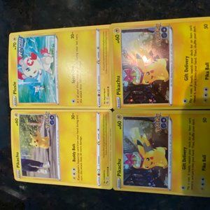 lot of 4 pikachu cards